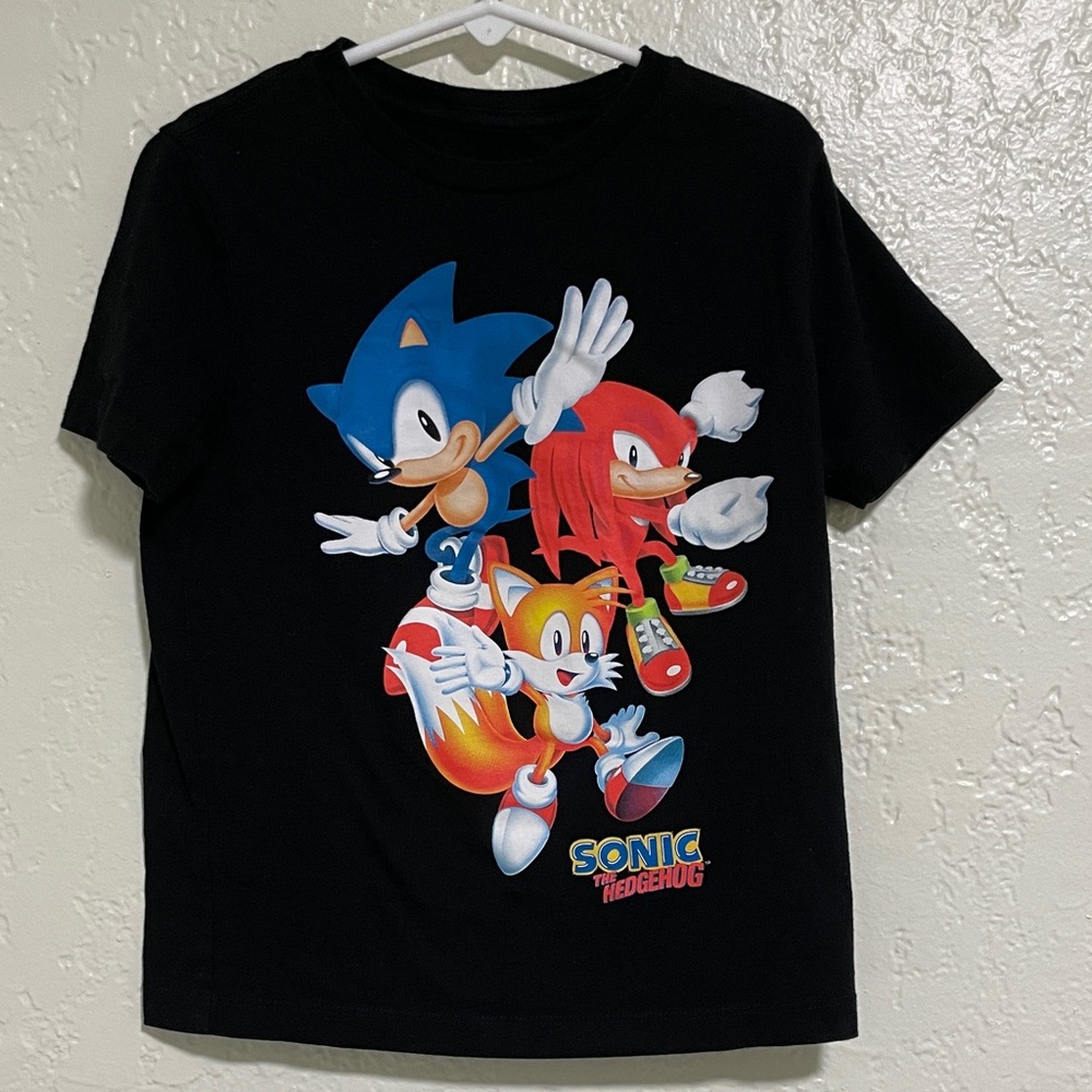 Old Navy Black Sonic The Hedgehog Graphic Tee with Blue, Red, Yellow Characters